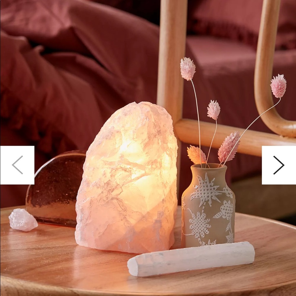 Rose Quartz Crystal Table Lamp